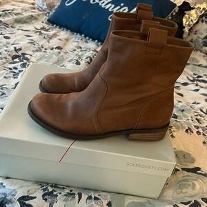 Sole Society Vintage Cognac Cow Leather Ankle Boots - Sz 8